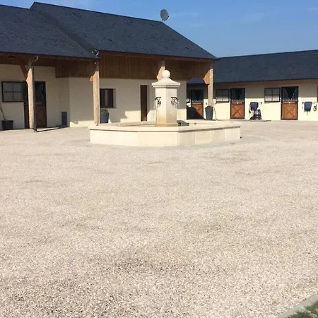 Du Haras De La Vallee De ホテル Reux