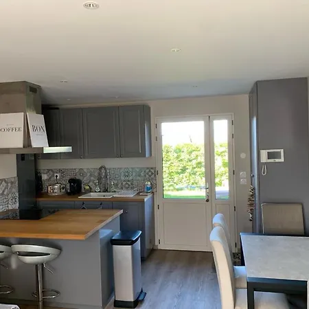 Du Haras De La Vallee De *