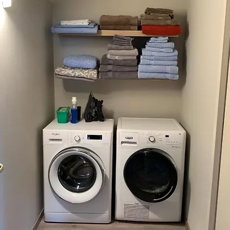 Du Haras De La Vallee De