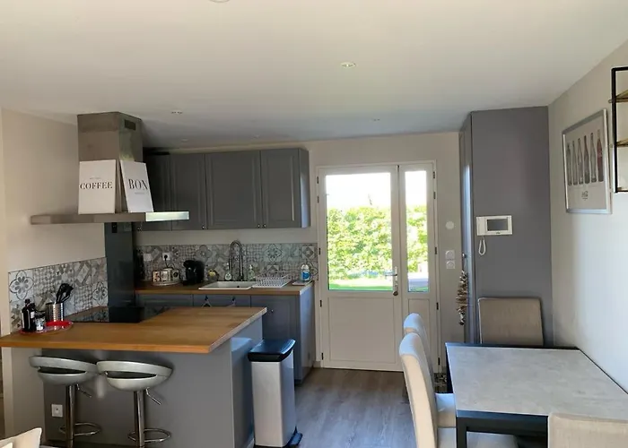 Du Haras De La Vallee De *