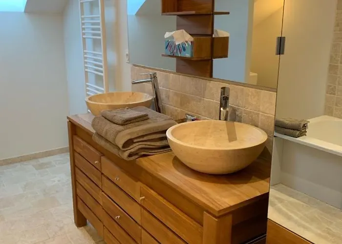 Du Haras De La Vallee De Reux